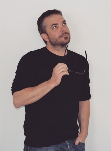 Damien R- M